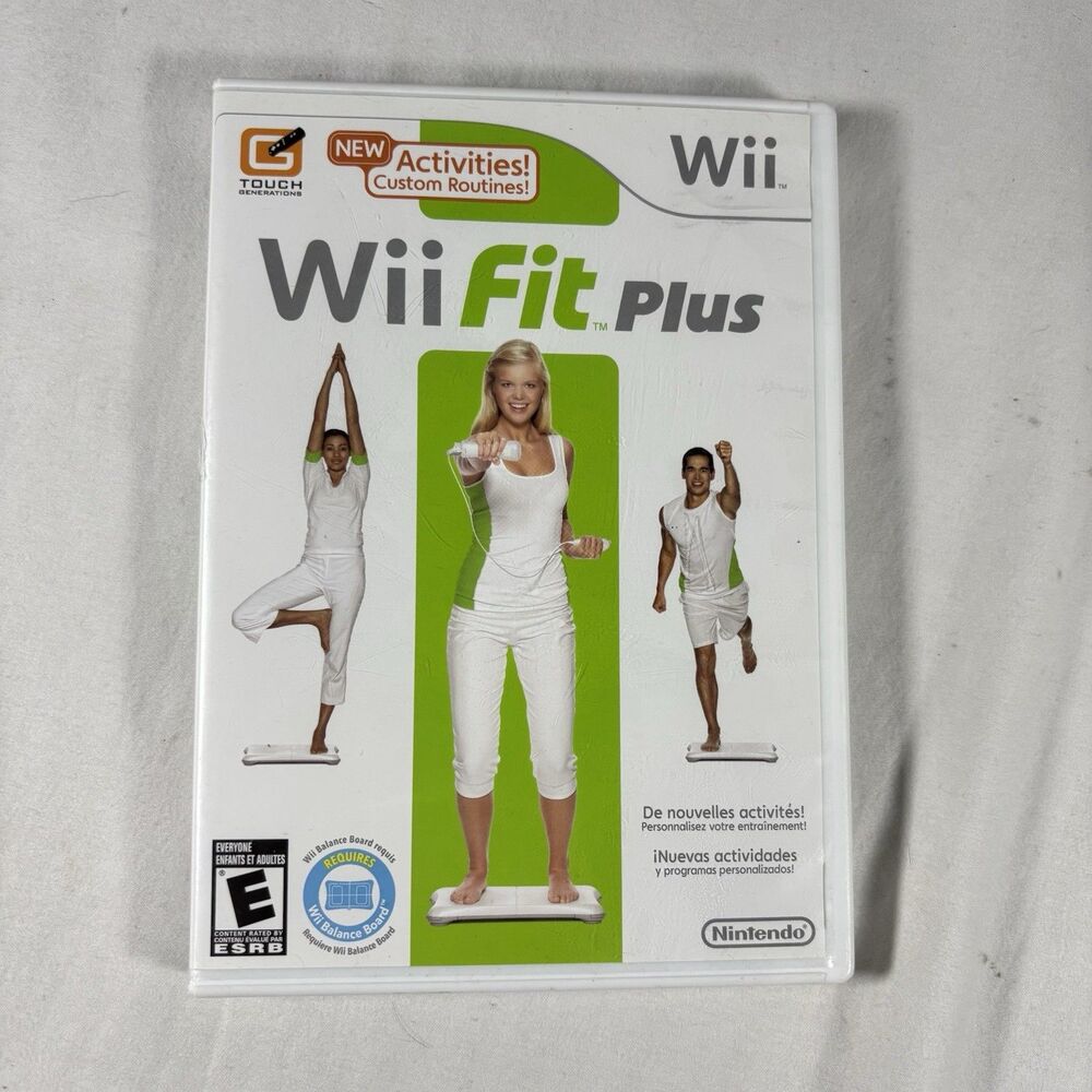 Wii Fit Plus Nintendo Wii Complete CIB with Disc & Manual